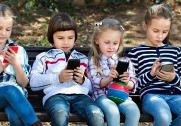 PREDAVANJE ZA RODITELJE – Utjecaj elektroničkih medija na rani razvoj i zdravlje djece