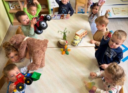 ,, Malo zrno dobrote za veliki osmijeh “ – Odgojna skupina Leptirići ,, Malo zrno dobrote za veliki osmijeh “ – Odgojna skupina Leptirići