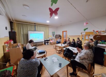 STRUČNO USAVRŠAVANJE ZA ODGOJITELJE I STRUČNE SURADNIKE STRUČNO USAVRŠAVANJE ZA ODGOJITELJE I STRUČNE SURADNIKE